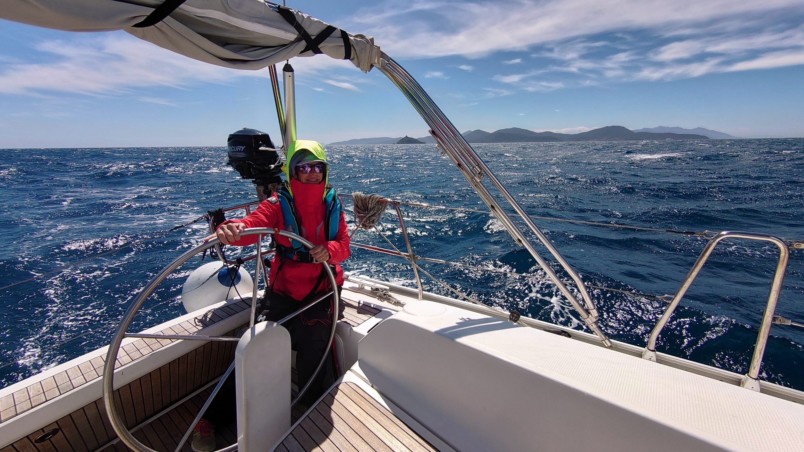 Some precautions can help reduce the risk of seasickness