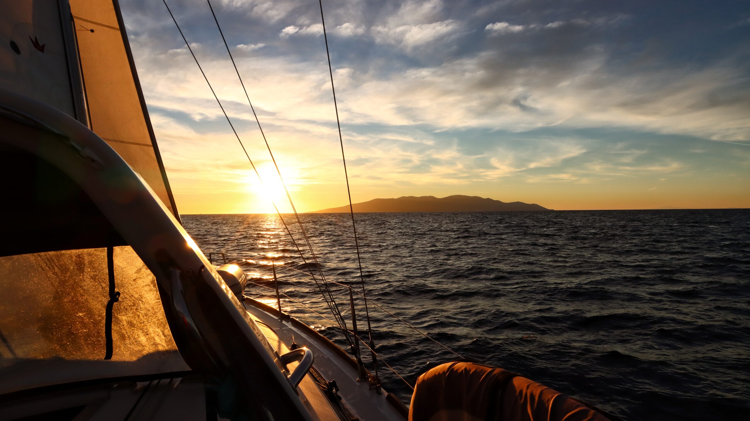 Dynamic Passage Planning: Letting Weather Dictate the Route